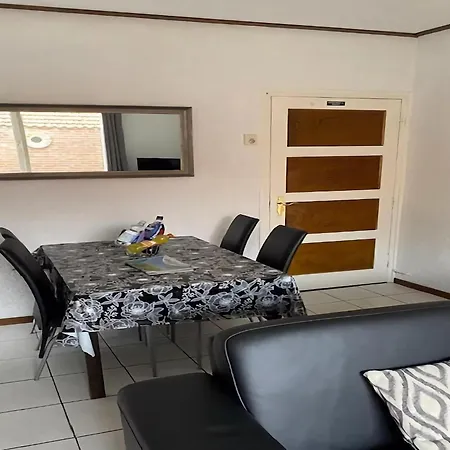 宏特姆度假屋 度假居 *